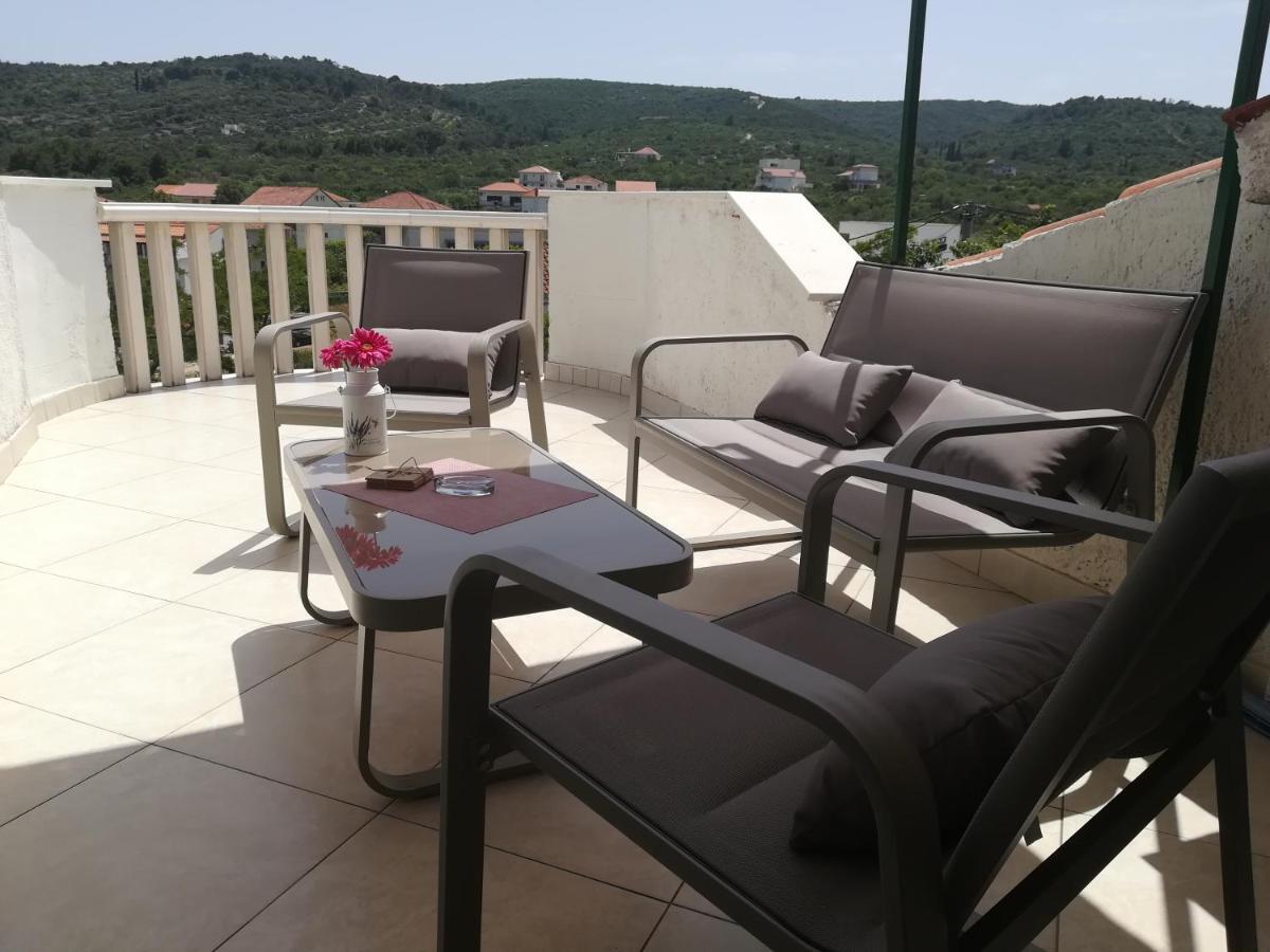 Apartman Nena Appartement Slatine Buitenkant foto
